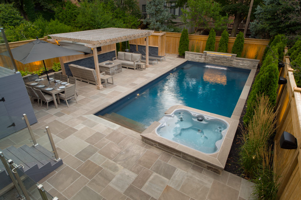 A vinyl swimming pool, designed and installed by Pool Craft